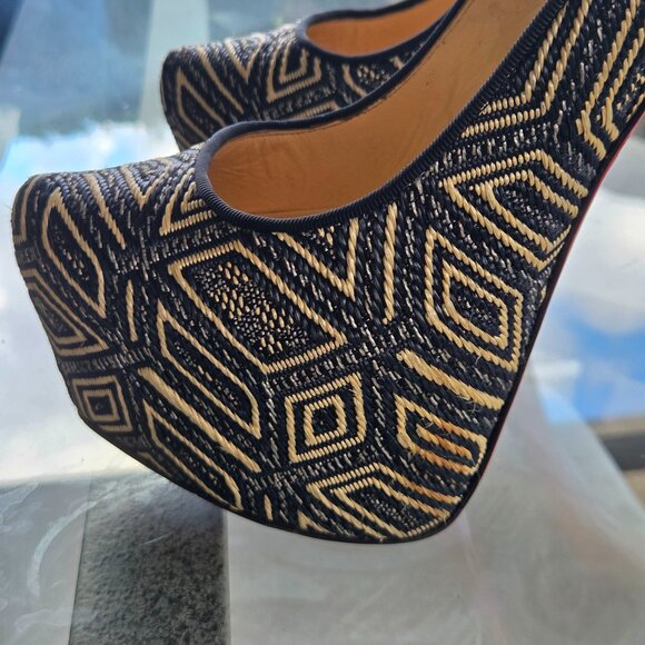 Christian Louboutin heels - Picture 1 of 4